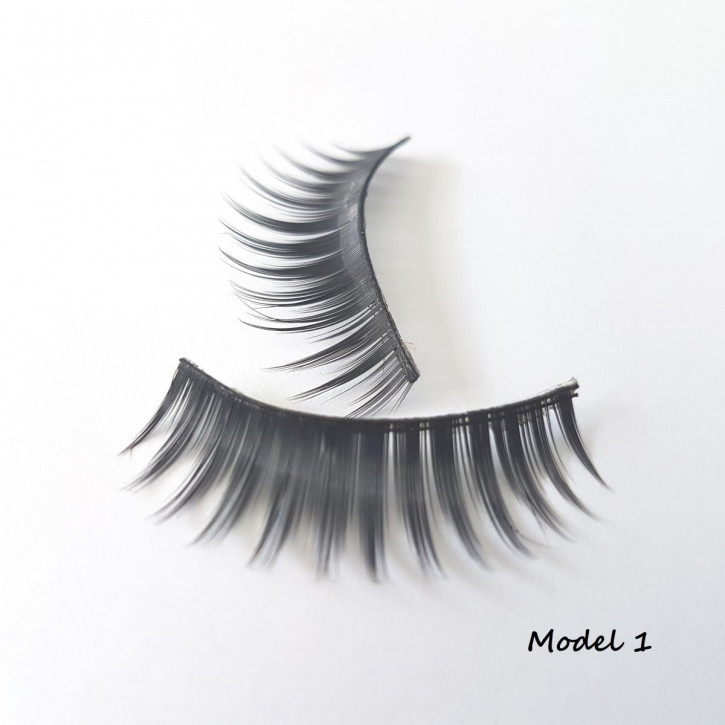 1 Set of Strip Eyelashes, Model 01